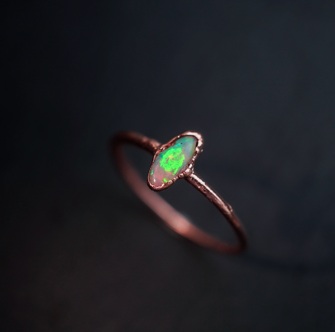 Magia Kolorów - Pierścień z Opalem r. 17,5 - obrazek 2