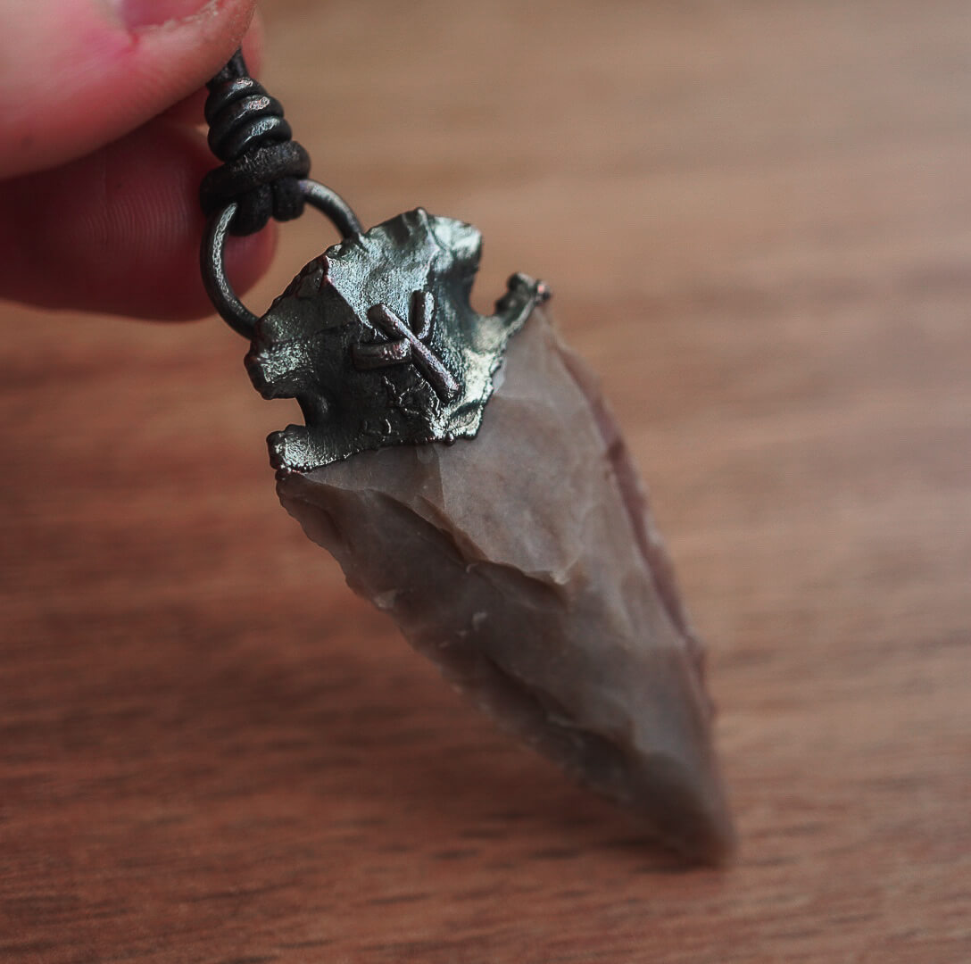 Rune Talisman Algiz with Agate Grotto - Image 5