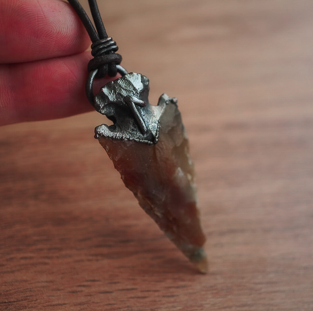 Runiczny Talizman Laukaz z Grotem Agatu - obrazek 5