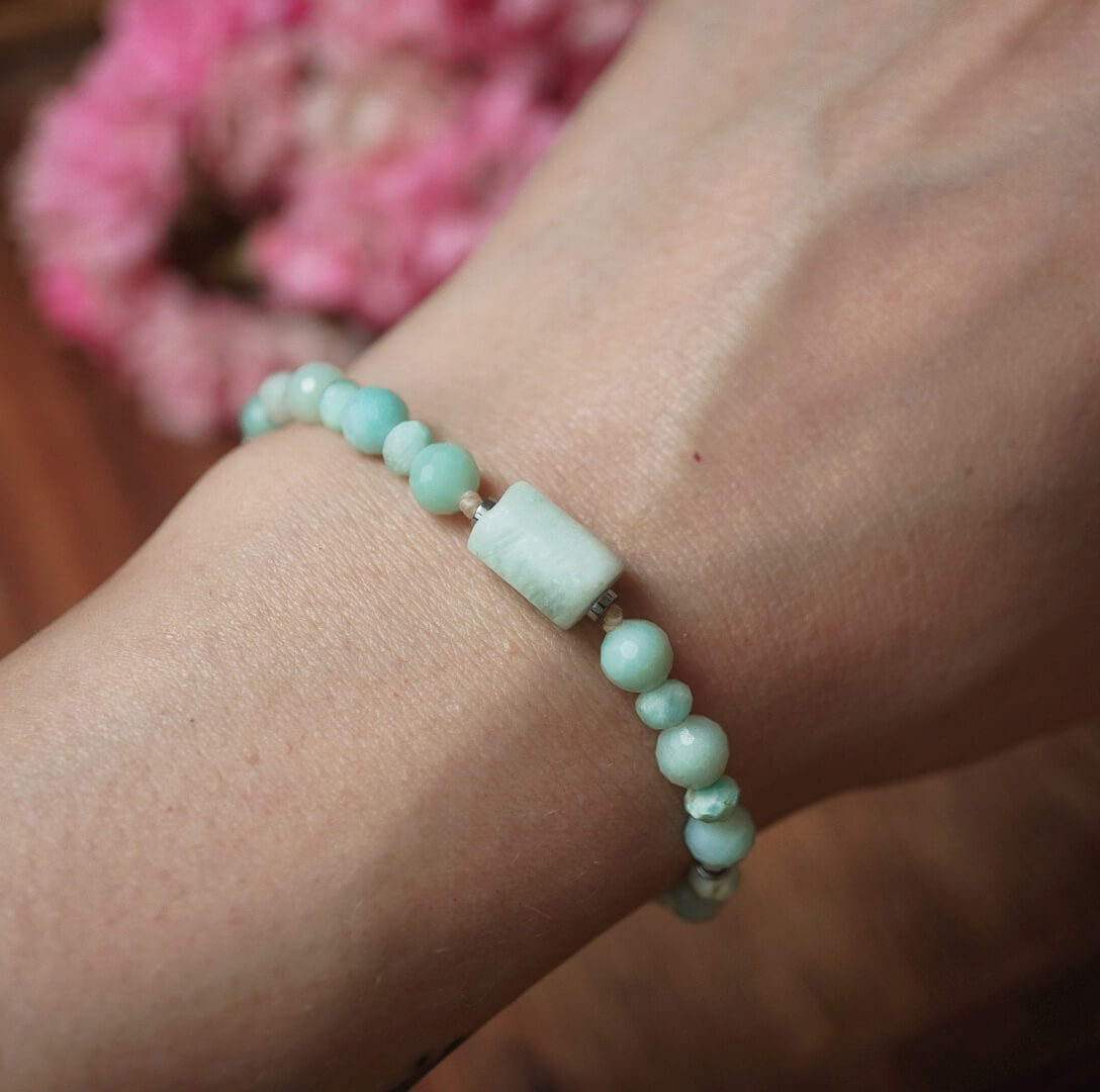 Bransoletka z larimarem – harmonia ziemi, amazonit i hematyt - obrazek 2