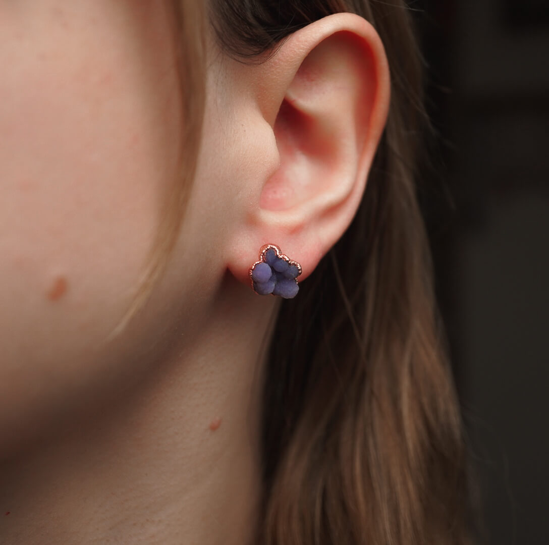 Fascination of Nature: copper pins with grape agate