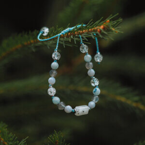 Bransoletka z kamieniem księżycowym – eteryczna energia